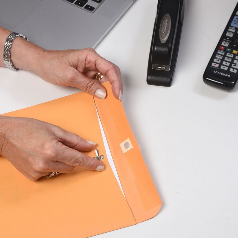 Quality Park, QUA37893, Gummed Kraft Clasp Envelopes, 100 / Box, Kraft, 9.5 x 12.5 Inches - Image 4